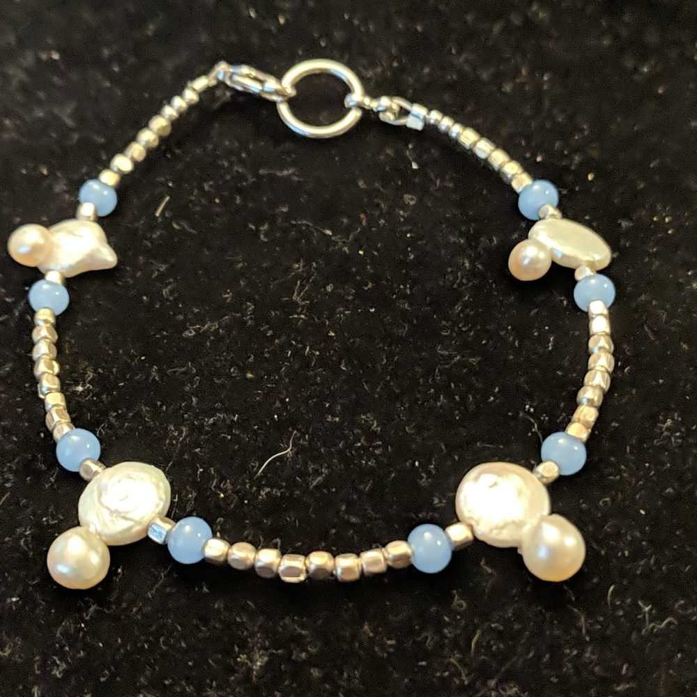 Sterling silver bracelet w/Natural pearls &agate
